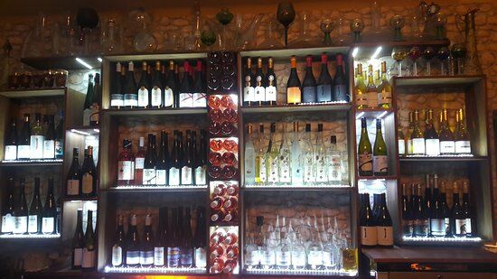 Vinoteka & Winebar Heviz