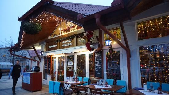 Hofbrau Vendeglo