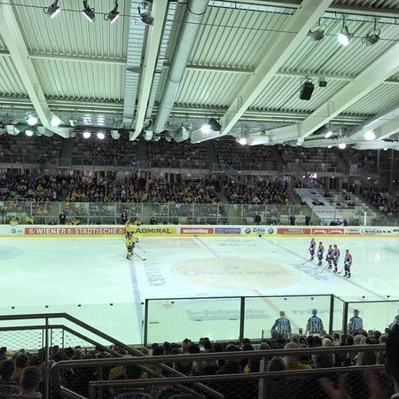 Albert-Schultz-Eishalle