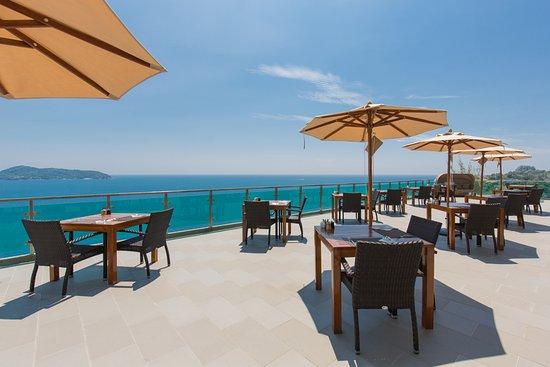 Latitude 98 Restaurant