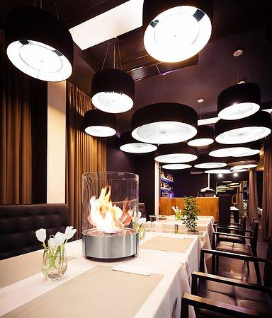 511 Bar & Restaurant