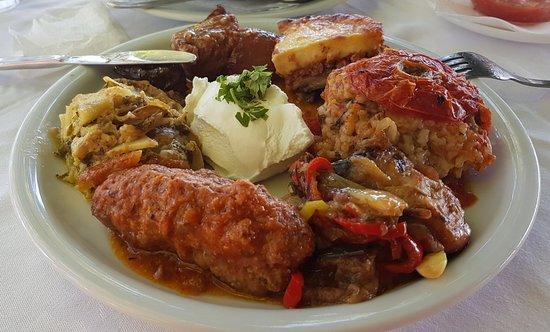 Small Paradise Taverna