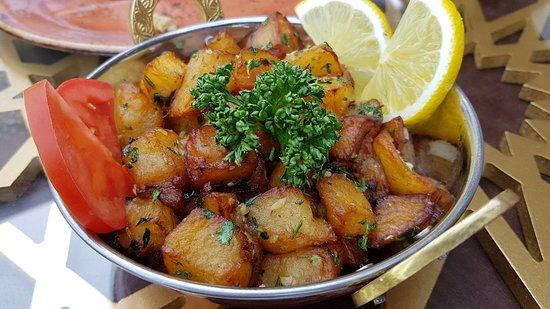 Reem Al Bawadi Restaurant & Cafe