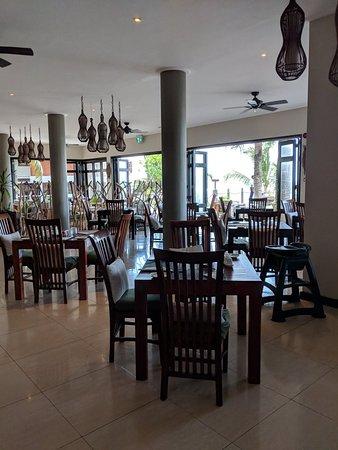 Oceanview Bar