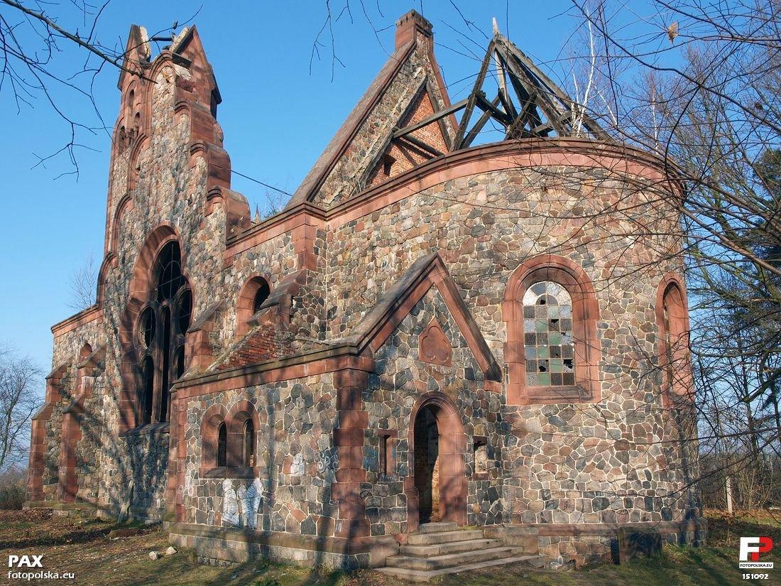 Kościół ewangelicki w Pisarzowicach
