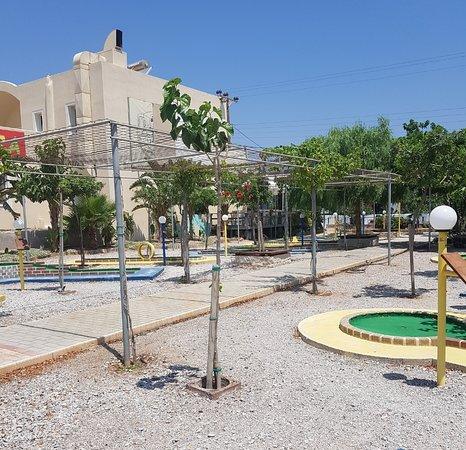 Santorini Mini Golf