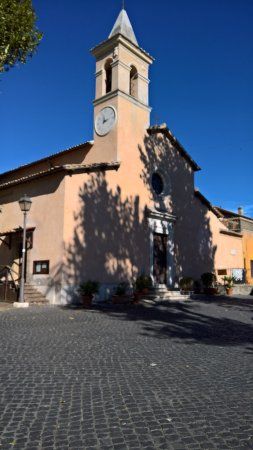 Borgo di Isola Farnese
