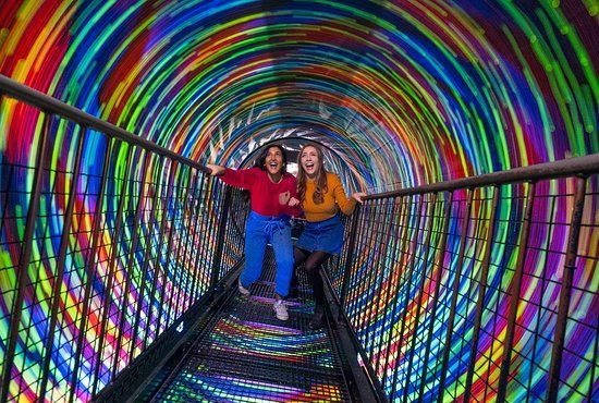 Camera Obscura i Świat Iluzji