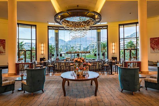 Vista Bar & Lounge