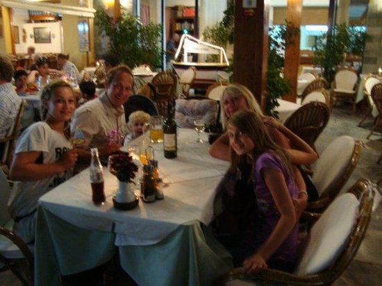 Dionyssos