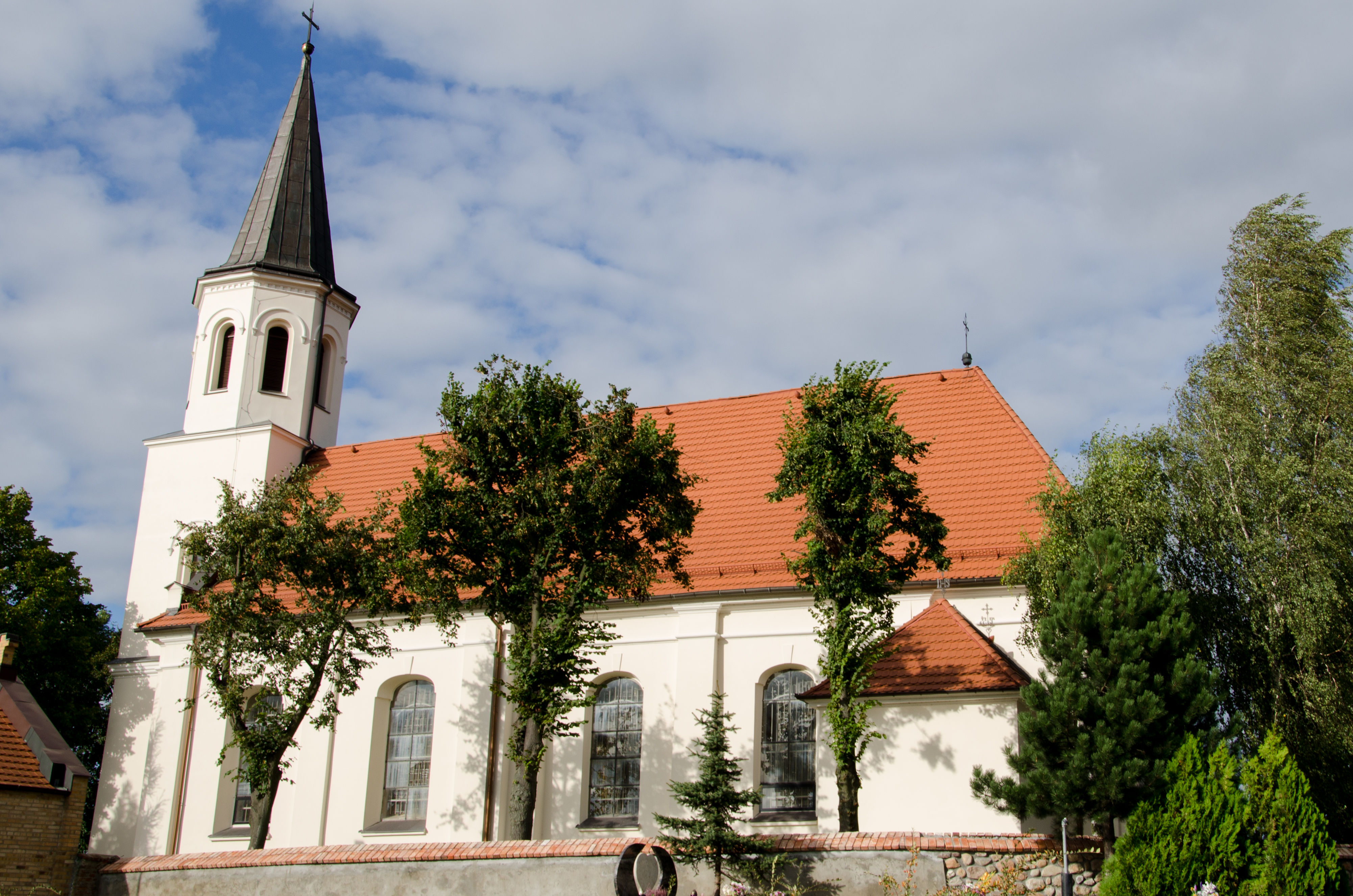 Kościół św. Michała Archanioła i Wniebowzięcia Najświętszej Maryi Panny w Kiekrzu