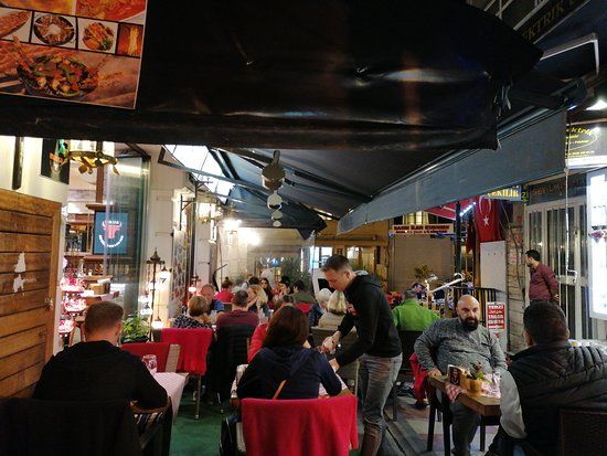 Massa Bistro